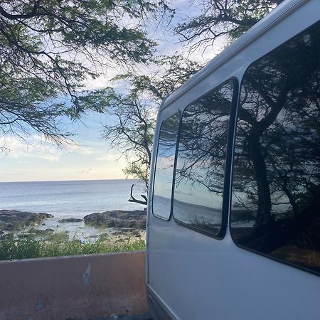 Oahu Camper Adventures Hotel Kailua Eksteriør billede